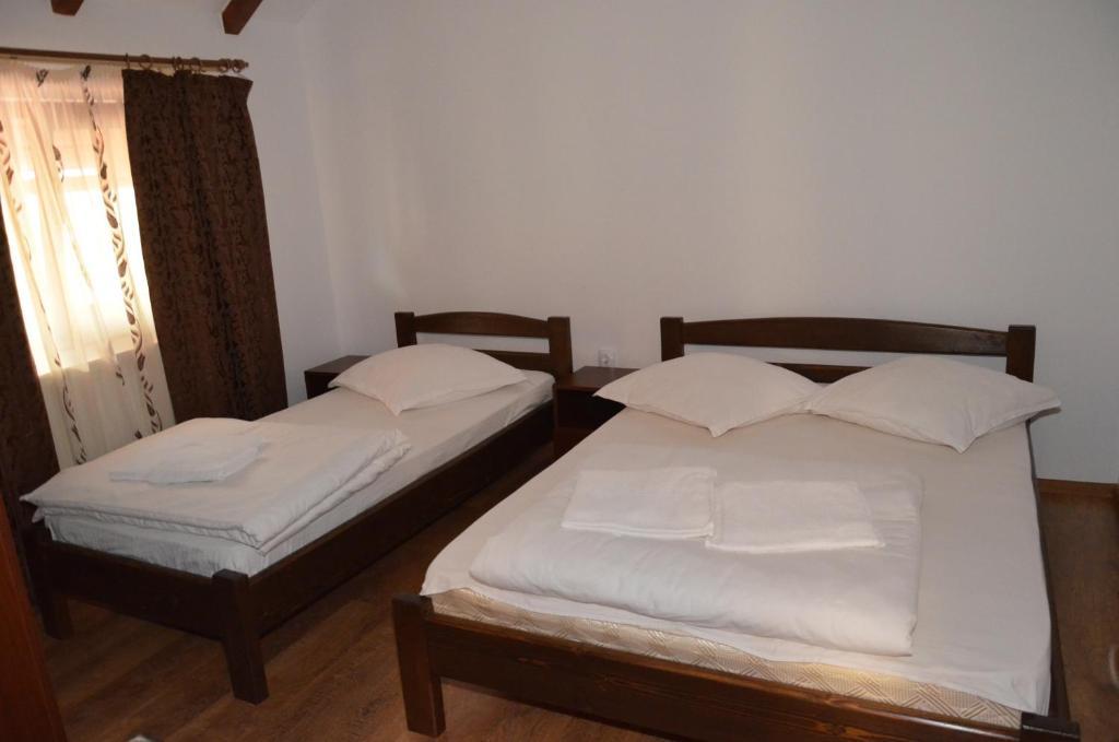 Casa Moteasca Hotel Mihai Viteazu  Quarto foto